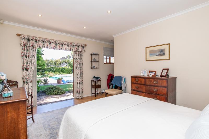 5 Bedroom Property for Sale in Tokai Western Cape